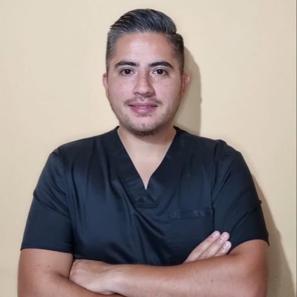 Enrique Aguayo Carrasco, Kinesiólogo Vitacura