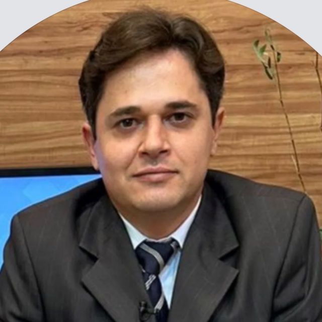 Hélcio Rubens Santos Rezende