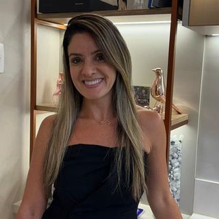 Ampliar imagem: Andressa De Almeida Freitas Gonçalves, Dermatologista Teresópolis