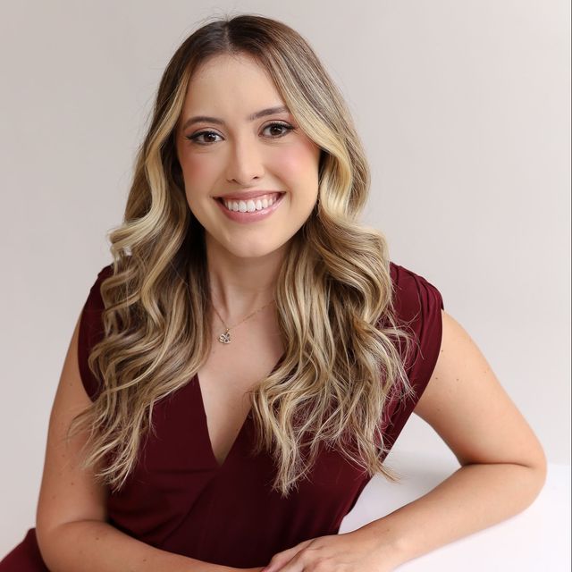 Ingrid Faria, Ginecologista Goiânia