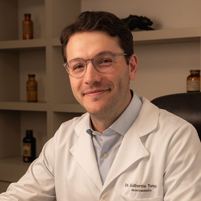 Guilherme Tomasi, Neurocirurgião Porto Alegre