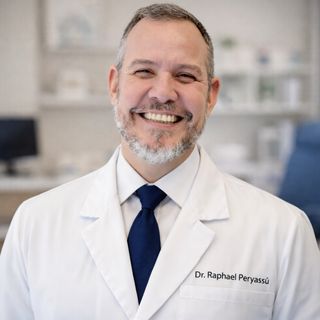 Dr. Raphael Cacciari Peryassú