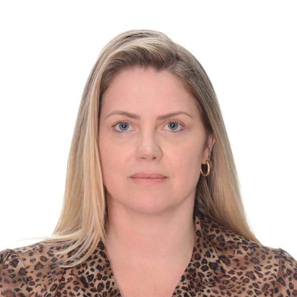 Myrna Hanke, Dermatologista Valença