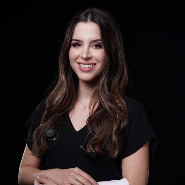 Emyliana Belinati Vilela, Generalista Curitiba