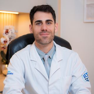 Eduardo Riello Pereira, Ortopedista - Traumatologista Arujá