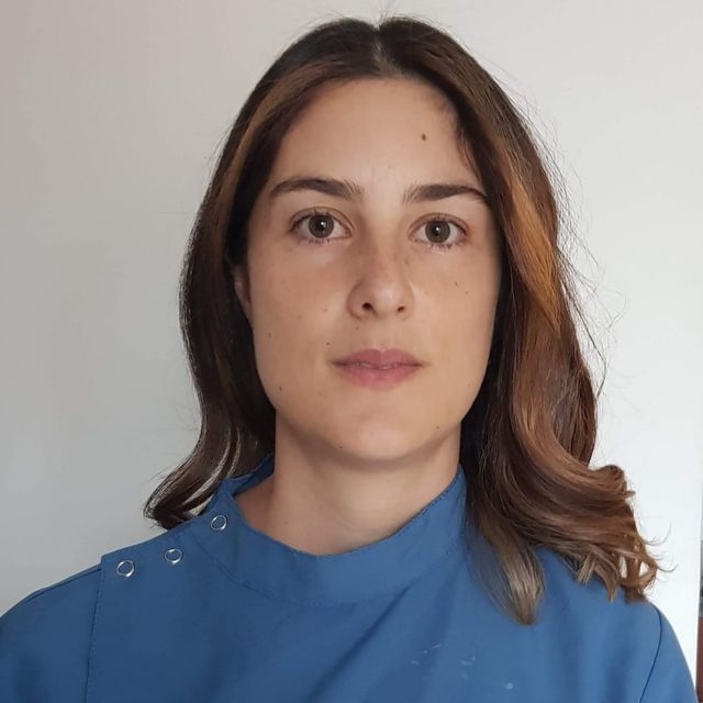 Angela Maria Diaz Galvis, Odontólogo Itagüí