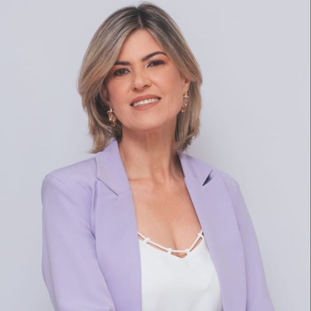 Luciana Maranhão Medeiros de Sousa, Geriatra Campina Grande