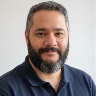 Acercar imagen: Eduard Maury Sintjago, Psicólogo Santiago