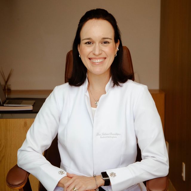 Juliane Baptista Braziliano, Endocrinologista Niterói