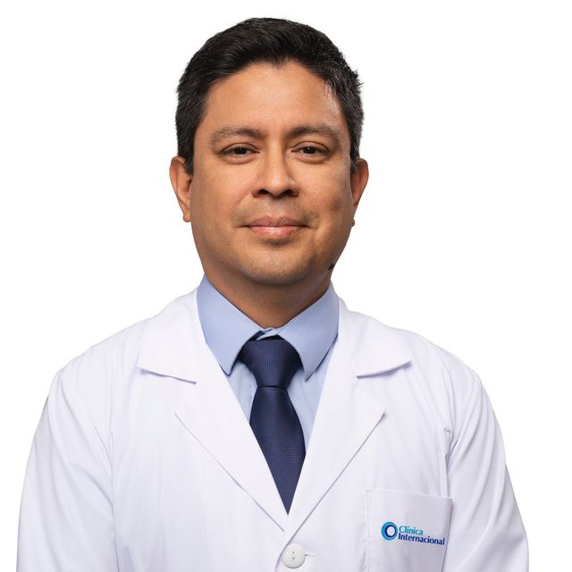 Jaime López Calle, Neurocirujano San Borja