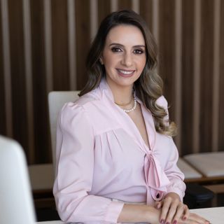 Elen Cristiane Augusto de Souza, Ginecologista Sorocaba