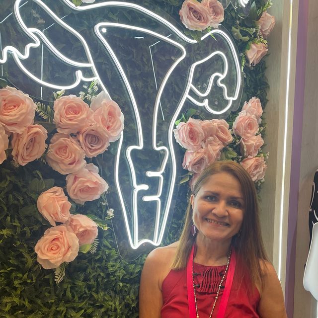 Julia Maria Goncalves Dias, Ginecologista Aracaju