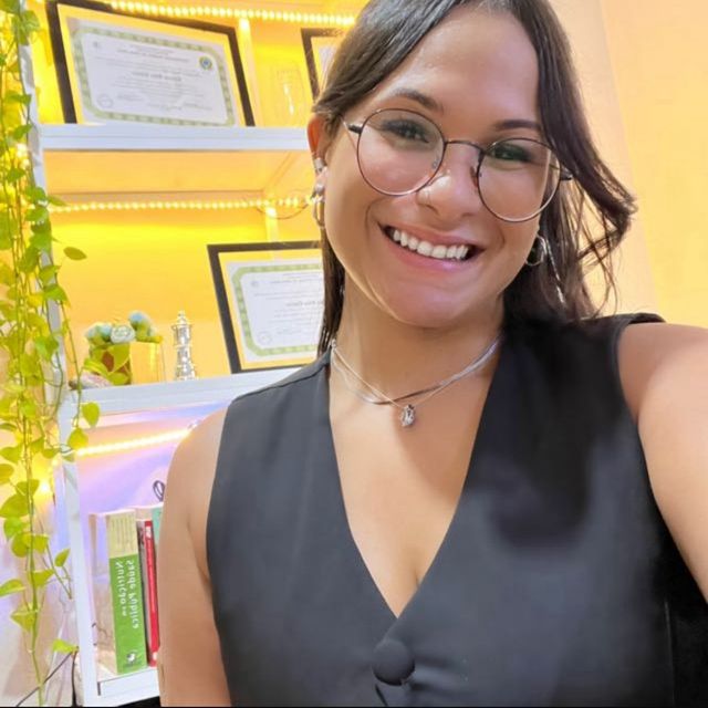 Larissa S. Limirio, Nutricionista Uberlândia