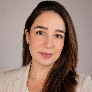 Dra. Livia Carone
