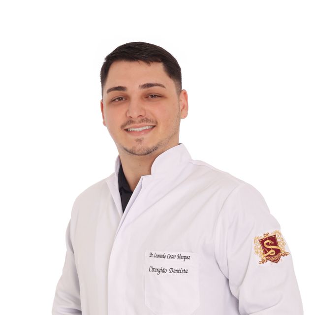 Leonardo Cezar Marquez, Dentista Palhoça