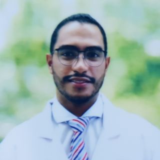 Dr. Luis Eduardo  Vasquez Gomez