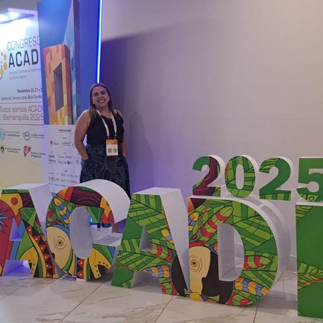 Laura Elena Varela Cepeda, Gastroenterólogo Santa Marta