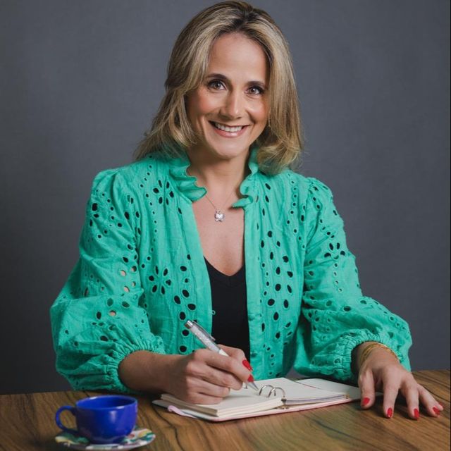 Camila Feu, Psicólogo Vitória