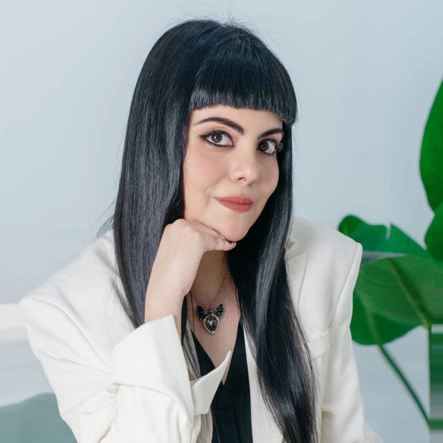 Nadhya Lozada, Psicólogo Surco