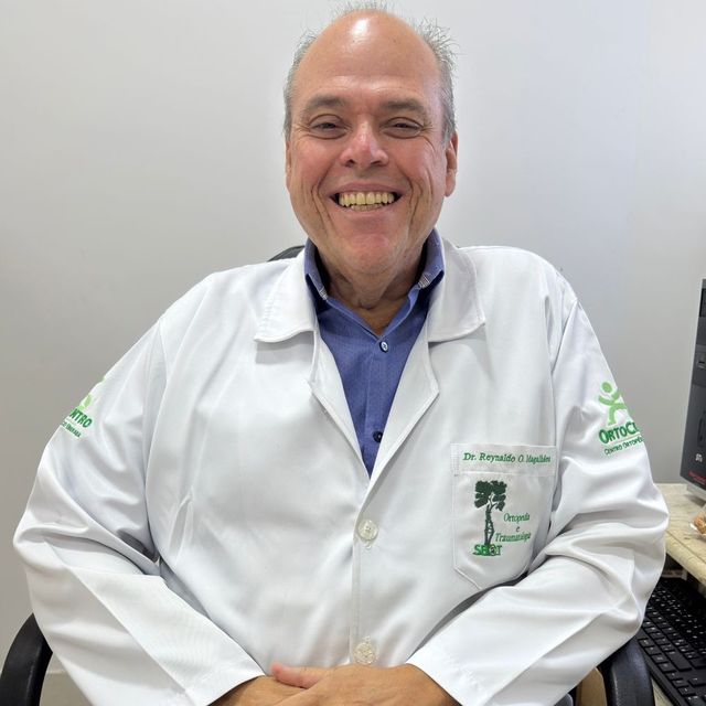 Reynaldo Oliveira Magalhães, Ortopedista - Traumatologista Uberaba