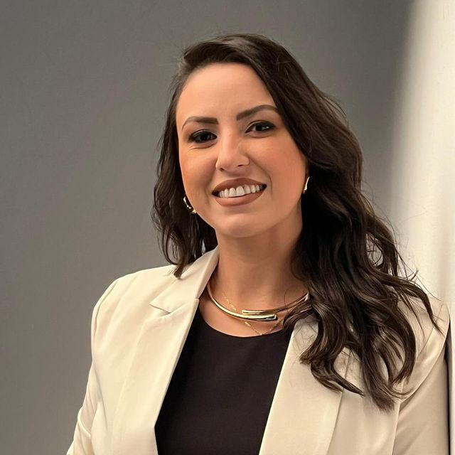 Bruna  Dutra, Psiquiatra São João