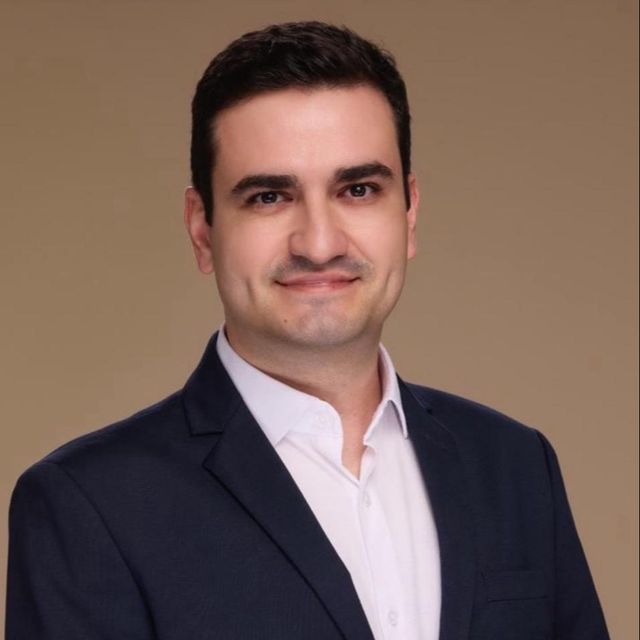 Claudinel Magio Junior, Cirurgião vascular Brasília