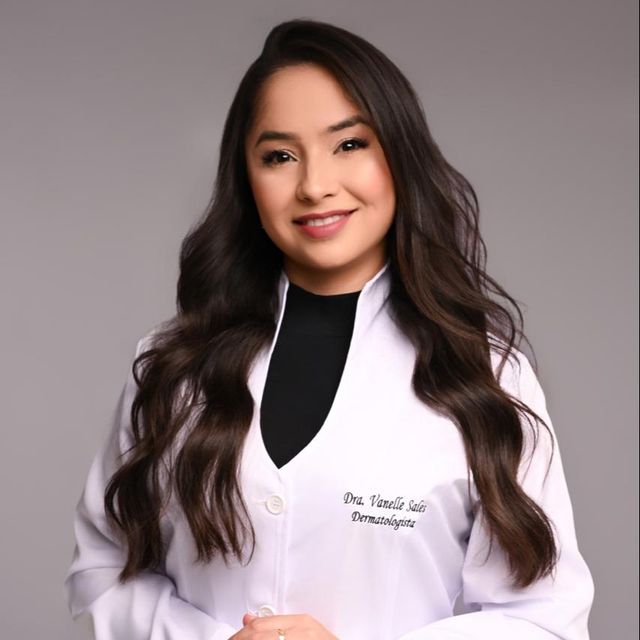 Lucianne Vanelle Sales Freitas, Dermatologista Belo Horizonte