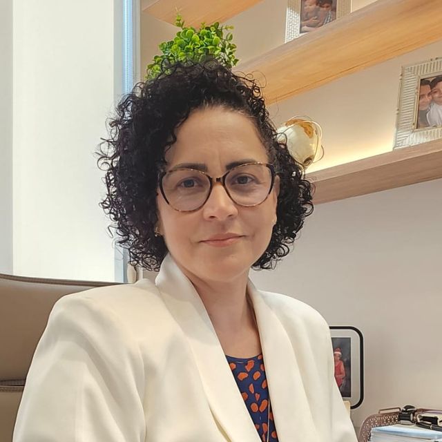 Fabiana Da Silva Olivetti, Hepatologista Rio de Janeiro