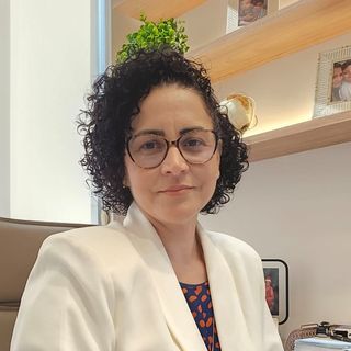 Fabiana Da Silva Olivetti, Hepatologista Rio de Janeiro