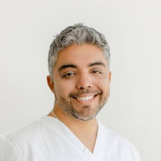 Acercar imagen: David Sandoval Miranda, Dentista Santiago