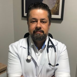 Paulo Henrique  Silveira, Médico clínico geral Araçuaí