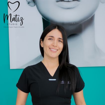 Marcela Arteaga Benavides, Odontólogo Pereira