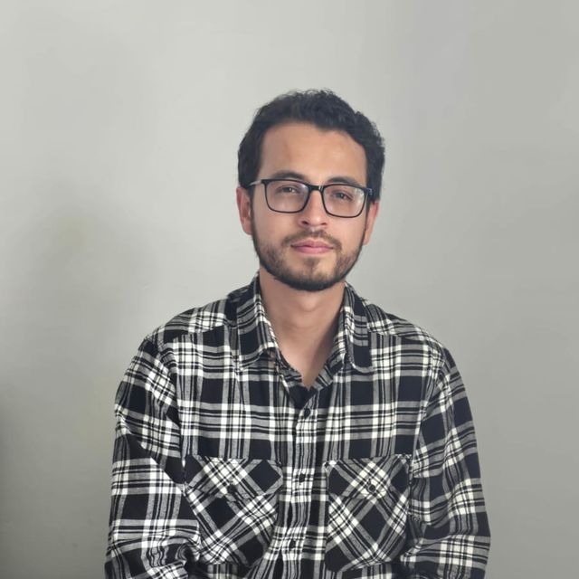 Nicolás Alejandro Valencia Valencia, Psicólogo Rionegro