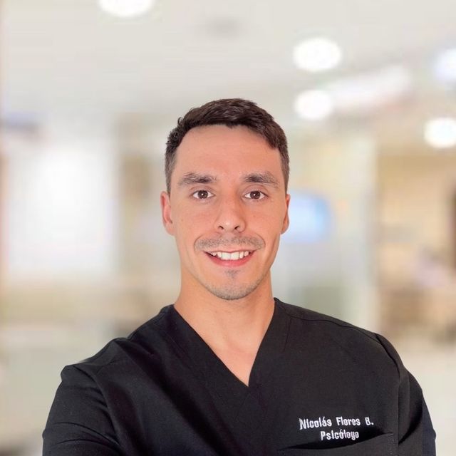 Nicolás Joaquín Flores Bustamante, Psicólogo Ancud