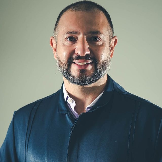  Danilo  de Almeida Flabis, Dentista Uberlândia