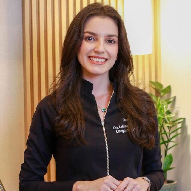 Luiza  de Oliveira Alves, Dentista Belo Horizonte