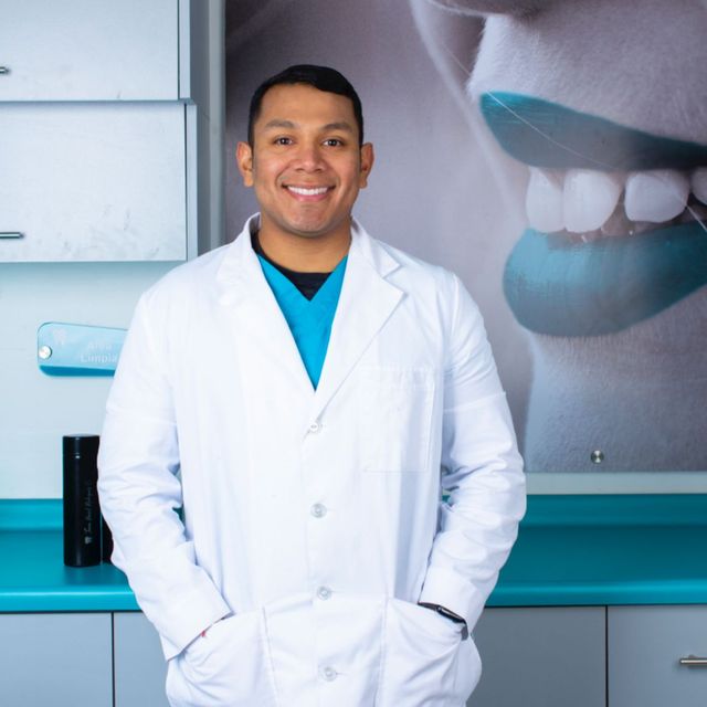 Juan David Rodríguez Castellar, Dentista San Javier