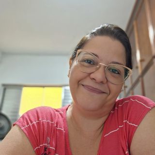 Dra. Elisangela Gregori