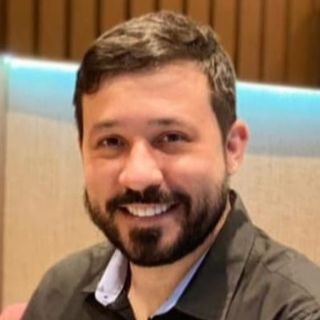 Ricardo Valença, Ortopedista - Traumatologista Garanhuns