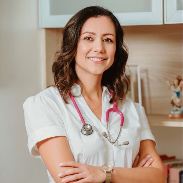 Erika Fernanda Lugo Rosero, Pediatra Ibagué