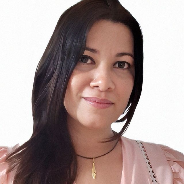 Coni Sarta, Nutricionista Neiva