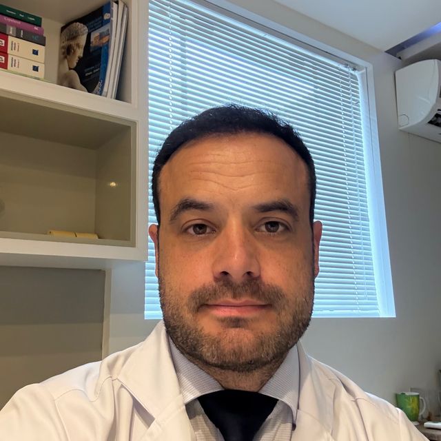 Diego Pereira Sanches, Ortopedista - Traumatologista Curitiba