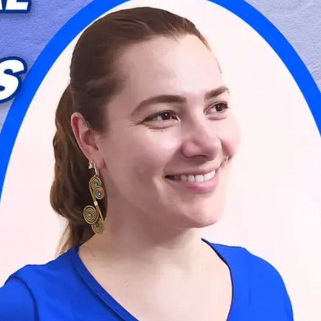 Alessandra Elis  Vianna, Educador físico Curitiba