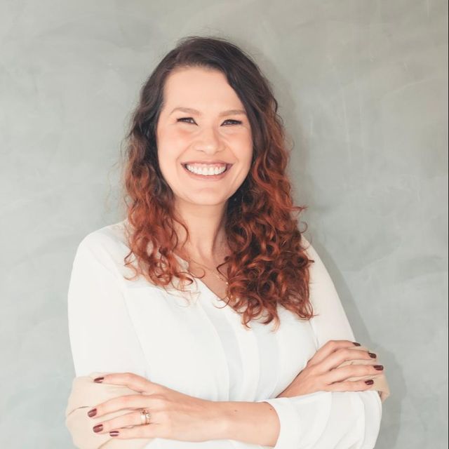 Priscila Vitor Alves Ferreira Freires, Pediatra Taubaté