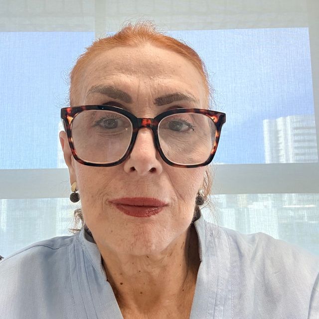 Denise Falcao Hoare, Endocrinologista Vitoria de Santo Antão