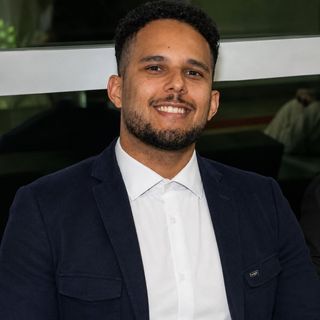 Wallace Souza Caldas, Psicólogo Santos