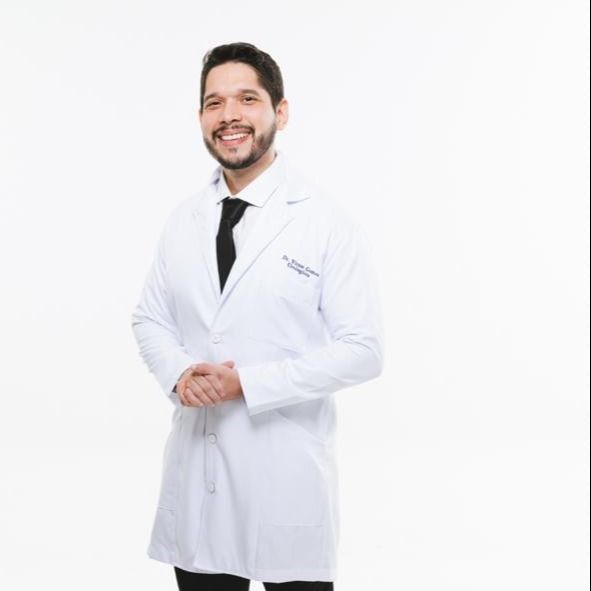 Victor Hugo  Bezerra Gomes, Urologista Fortaleza