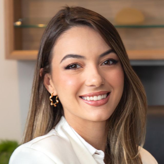 Carolina  Welter, Cirurgião plástico Joinville