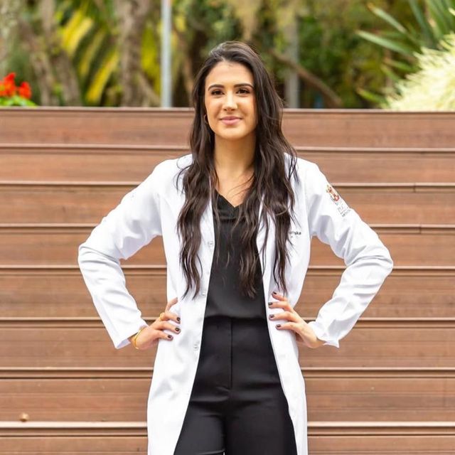 Carolina Friske Vieira, Ginecologista Porto Alegre