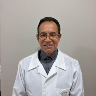 Joilton Deolino dos Santos , Oftalmologista Juazeiro